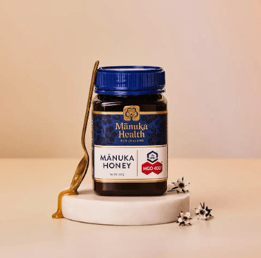 HOW TO USE MĀNUKA HONEY FOR NATURAL WELLBEING